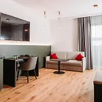 Hotel-restaurant Grambacher I Free Parking I Self Check-in Отель Грац