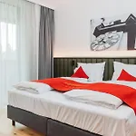 Hotel-restaurant Grambacher I Free Parking I Self Check-in Отель 4*