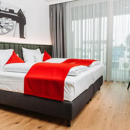호텔 Hotel-restaurant Grambacher I Free Parking I Self Check-in