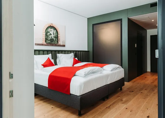 Hotel-restaurant Grambacher I Free Parking I Self Check-in فندق 4*