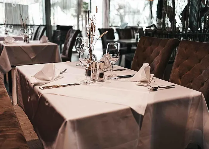 Hotel-restaurant Grambacher I Free Parking I Self Check-in 4*